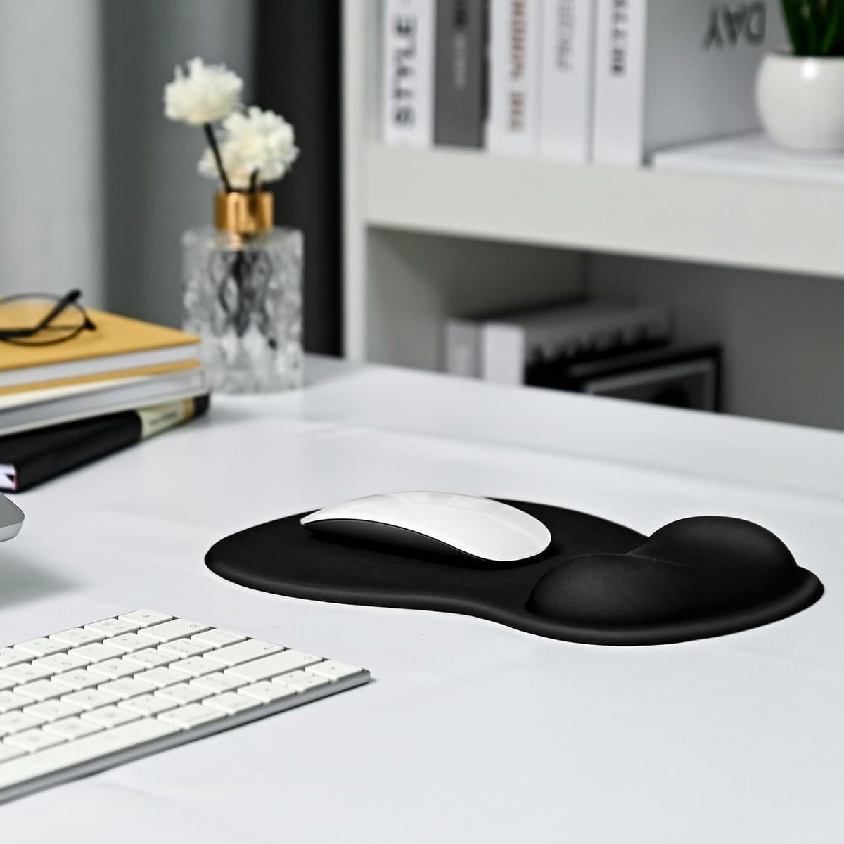 EooCoo Mouse Pad with Gel Wrist Rest, Ergonomic Mousepad Wrist Alignment | Middle Concave Design for Natural Wrist Alignment, Non-Slip Base Mousepad, Carpal Tunnel Relief, Office Desk Accessories