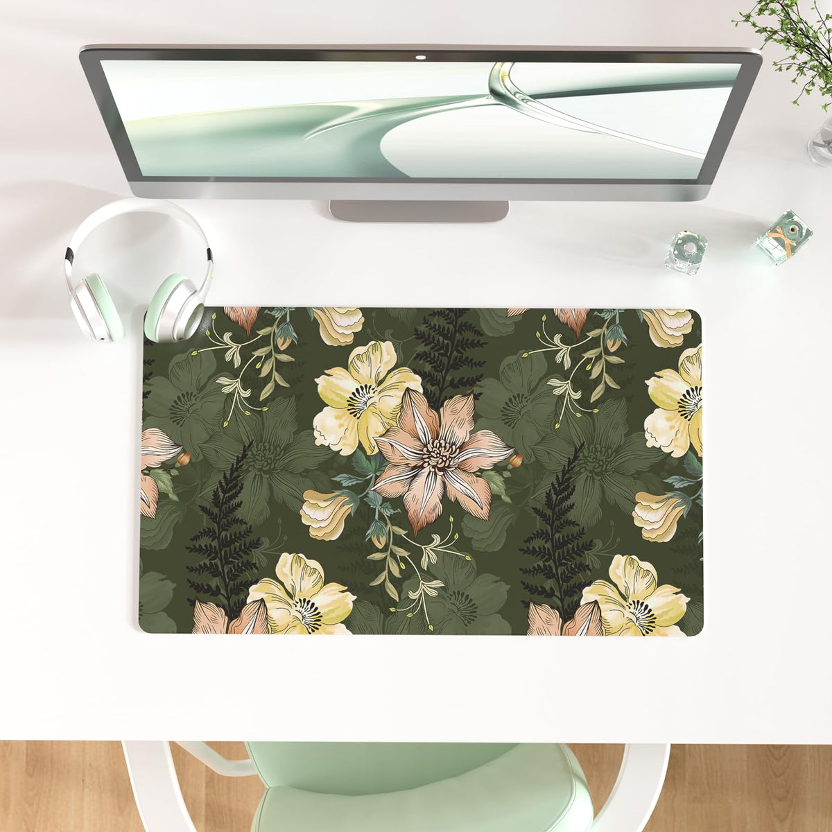 Faux Leather Large Mouse Pad, Office Desk Mat, 31.5"x15.7", Pink Floral | Desk Décor Accessories, Extended Size, Waterproof & Easy to Clean, Smooth Surface, Non Slip Desk Organization