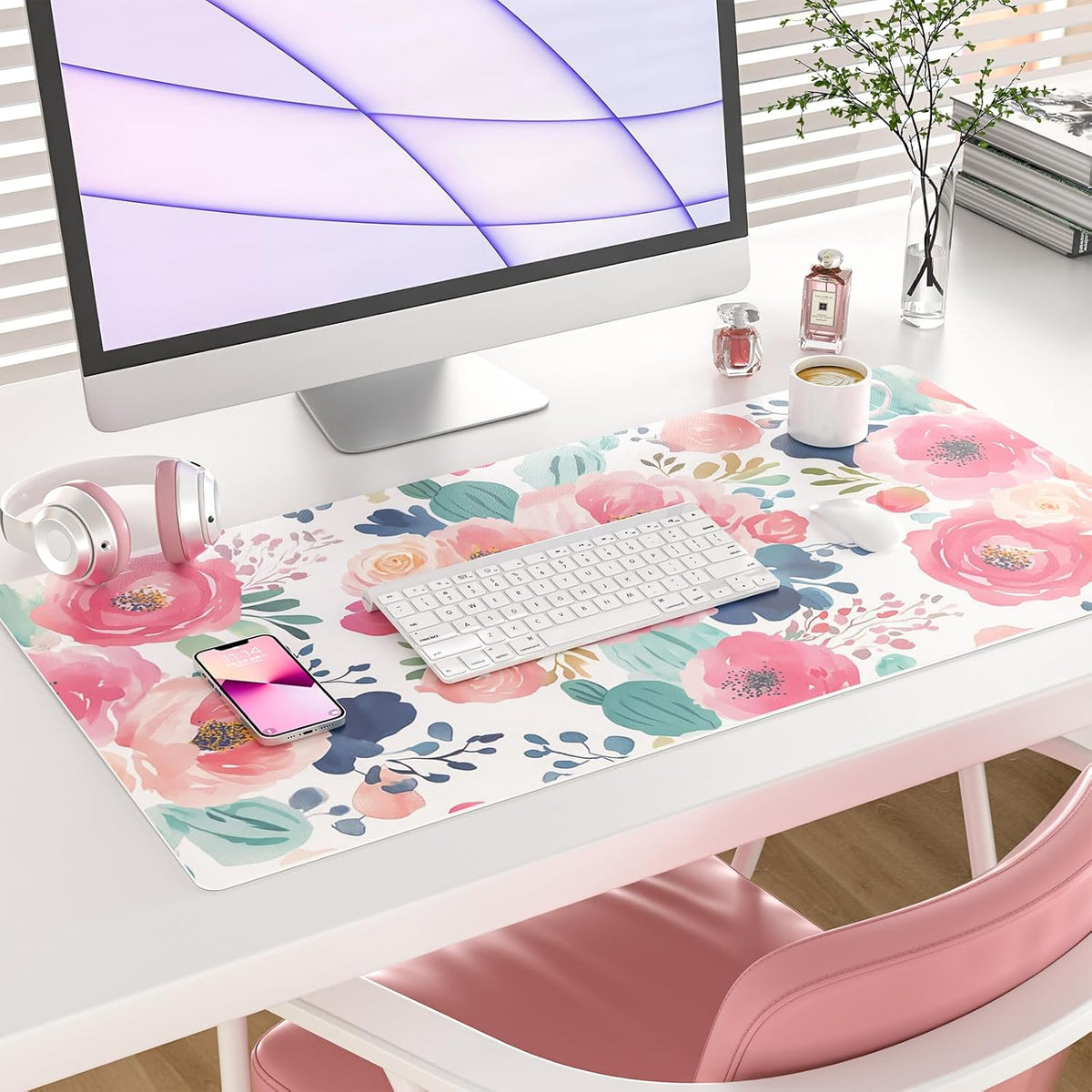 Faux Leather Large Mouse Pad, Office Desk Mat, 31.5"x15.7", Pink Floral | Desk Décor Accessories, Extended Size, Waterproof & Easy to Clean, Smooth Surface, Non Slip Desk Organization