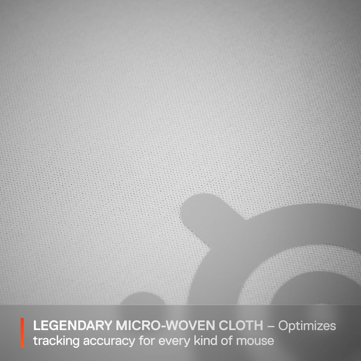 SteelSeries QcK Cloth Gaming Mouse Pad - Exclusive Micro-Woven Surface - Optimized for Gaming Sensors - Maximum Control - Size M - White