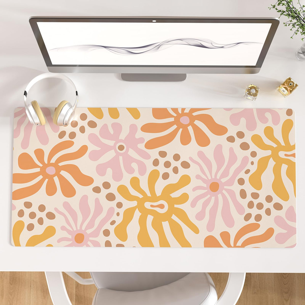 Faux Leather Large Mouse Pad, Office Desk Mat, 31.5"x15.7", Pink Floral | Desk Décor Accessories, Extended Size, Waterproof & Easy to Clean, Smooth Surface, Non Slip Desk Organization