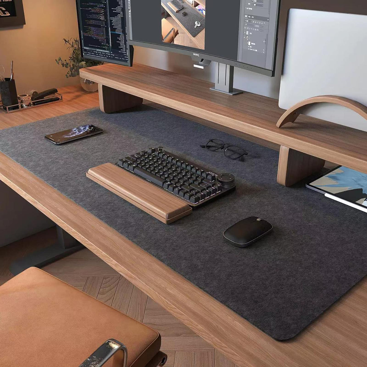 DAWNTREES Felt Desk Mat, Computer Mat for Desk, Dark Gray (36x12Inches) | Non-Slip Large Felt Mouse Pad and Keyboard Mat, Felt Desk Pad for Office and Home, Desktop Protection